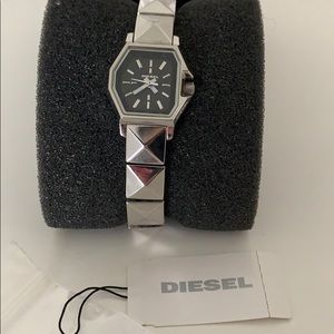 Diesel silver pyramid stud watch